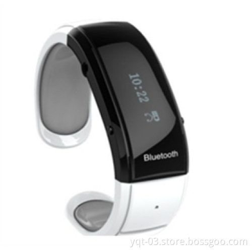 Good product of earphone MP3 cheap gift watch for modern youngest